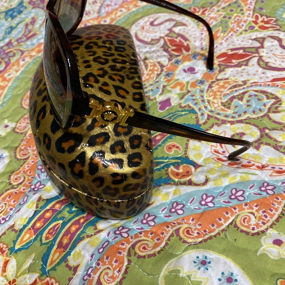 Versace woman’s sunglasses - Picture 7 of 10